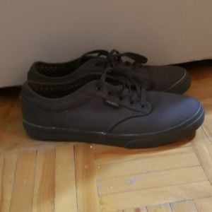 Vans size 5.5